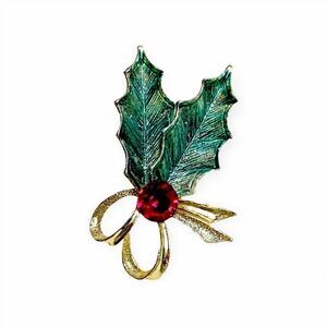 Vintage Gerry green red rhinestone holly Christmas Goldtone pin